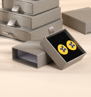 Personnalisation créative de la boîte d'emballage de bijoux de boucle d'oreille de collier de tiroir gris haut de gamme