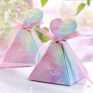 Wholesale Cardboard Hard Paper Pyramid Shape Special Wedding Sweet, Favor Candy Gift Box