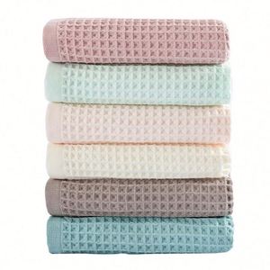 Serviette de bain en coton pur gaufré, douce et absorbante, avec logo personnalisé, pour usage domestique, motif nid d'abeille, format grand. - Product Image 2