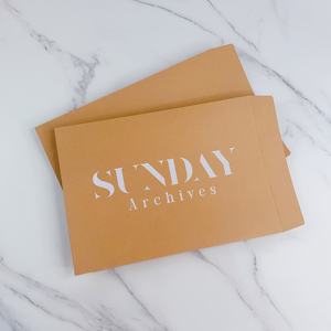 Bolsas de Correo de Papel Kraft Ecológicas de Alta Calidad - Embalaje Rígido para Ropa y Accesorios - Personalización de Logotipo - Product Image 1