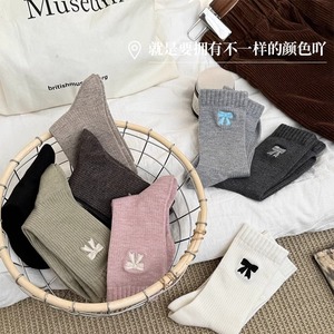 Women's Crew Socks With Embroidered Bow Autumn Mid-Calf Socks Breathable Acrylic Fiber Zhuji Style - Product Image 2