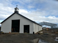Faible coût, léger, ferme personnalisée, structure en acier, construction, bâtiment, maison à cheval, stable
