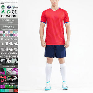 Conjuntos de Uniformes de Fútbol para Hombre, Camisetas de Fútbol Transpirables de Secado Rápido con Estampado de Manga Corta, 100% Poliéster - Product Image 3
