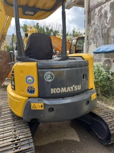 Chariots élévateurs d'occasion originaux japonais Komatsu 30 mâts duplex de 3 tonnes Komatsu FD30 en vente - Product Image 4
