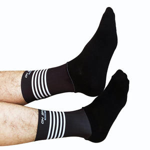 Wholesale Breathable <b>Compression</b> Sports <b>Socks</b> Crew Length Anti Slip Sweat Absorbing Knitted Athletic <b>Socks</b> for Cyclholesale - Product Image 1