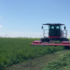 Machine de coupe et d'aplanissement d'alfalfa autopropulsée à commande hydraulique / Unité de tondeuse à gazon et de débroussailleuse autopropulsée - Product Image 6