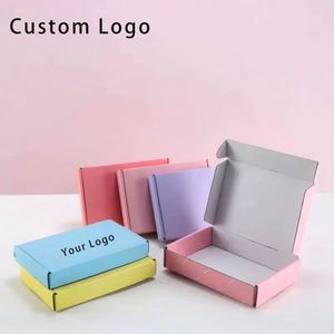 Elegantes Cajas de Regalo de Papel Kraft con Diseños Creativos para Regalos Corporativos y Personales - Product Image 5