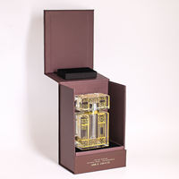 Boîte à parfum écologique en matériaux recyclés avec logo personnalisé, estampage à chaud, accessoires en ruban UV, doublure en EVA, fermeture magnétique