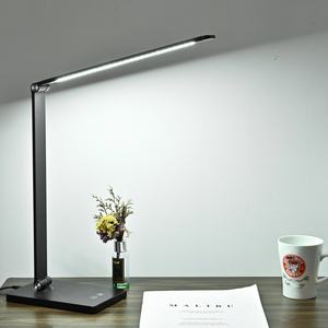 Lampe de bureau LED tactile USB pour le soin des yeux avec 5 modes d'éclairage et 5 niveaux de luminosité, lampes de lecture LED - Product Image 4