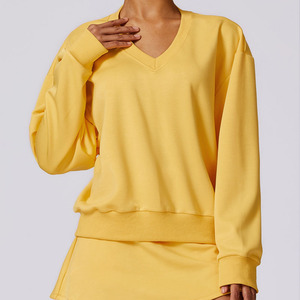 Vente en gros Sweat-shirts blancs à manches longues pour femmes Sweat-shirt à capuche et col en V de sport - Product Image 5