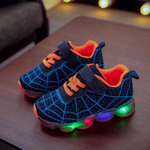 Autunno primavera scarpe Casual luce LED bambini ragazzi ragazze luminoso da corsa sport maglia superficie singolo Flash Baby - Product Image 5