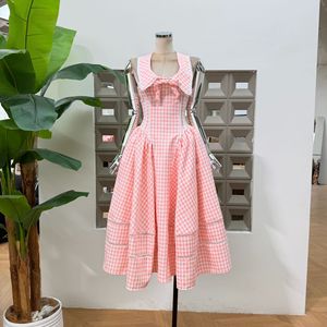 Vente en gros de vêtements de boutique, robe <span class=keywords><strong>rétro</strong></span> à carreaux sans manches, dos nu, taille haute - Product Image 1