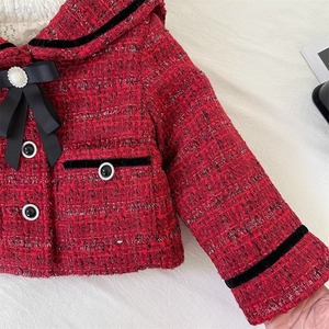 Traje de lujo ligero para niñas, conjunto de 2 piezas de poliéster rojo con solapa y falda plisada de manga larga, ropa de invierno cálida para niños - Product Image 3