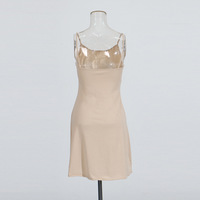 Robe longue décontractée élégante pour femmes WIWT, sans manches, col haut, dentelle, coupe trapèze, pour tous les jours, les soirées et les occasions spéciales.