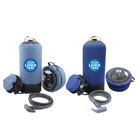 TRAIL SOUL Sac de douche de camping portable avec pompe à pression, matériau PVC, capacité 5L, bleu/gris, option de logo personnalisé pour une utilisation en extérieur