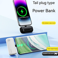 Cargador Portátil de Alta Capacidad con Enchufes Integrados Tipo-C, Mini Banco de Energía en Forma de Cápsula