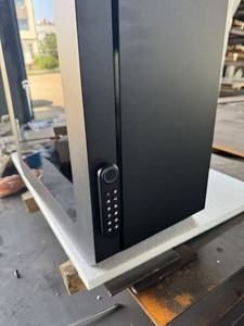 Borne de Recharge Murale Octogonale Verrouillable Xunuo Xunuo003 7kW AC/DC pour Véhicules Électriques, Armoire Extérieure Étanche Noire, Compatible Nouveaux Véhicules Électriques - Product Image 5