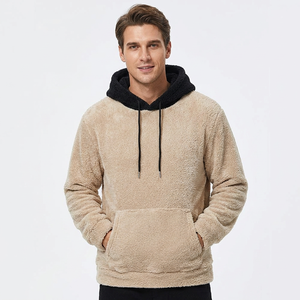 Sweat à capuche en polaire sherpa pour homme, coupe oversize streetwear, service de commande en gros pour l'inventaire de vente au détail saisonnier - Product Image 1