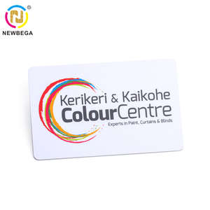 Cartes <span class=keywords><strong>de</strong></span> membre PVC avec logo personnalisé, cartes cadeaux VIP avec <span class=keywords><strong>code</strong></span> <span class=keywords><strong>de</strong></span> série - Product Image 4