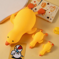 Mini-jouet anti-stress en caoutchouc jaune Chong Ya, célèbre sur Internet, en forme de petit canard de dessin animé, avec son 'Dadada', pour enfants de 7 à 14 ans