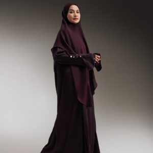 Ensemble Abaya en Soie Royale Élégant Effet Ombré avec Poignets Plissés, Idéal pour le Wudhu et le Quotidien - Product Image 2