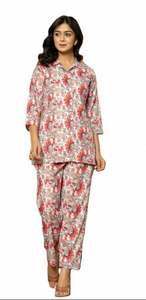 Ensemble coordonné élégant pour femmes, vêtements décontractés, ensemble coordonné élégant pour les soirées, collection d'été, ensemble coordonné pour femmes - Product Image 6