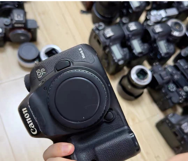 EOS 7D Original Canons Second Hand Used Camera DSLR Professional Digital Camera Events Live Streaming Broadcast