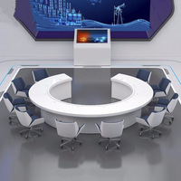 Table de conférence ronde en bois de luxe blanche design moderne pour 20 personnes et ensemble de chaises avec microphone