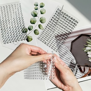 Autocollants en acrylique effet strass pour les yeux et les coins des yeux, style célébrité internet, décoratifs, brillants, en forme de gemmes de cristal, pour la décoration des fêtes - Product Image 4