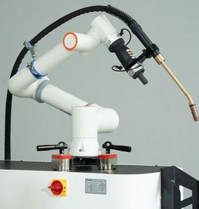 DONSIN PLC Motor 1500W/3000W Long Life Easy Operating Industrial <b>Laser</b> <b>Cleaning</b> <b>Machine</b> IP54/IP65 Protection 6 Rotating Joints - Product Image 1