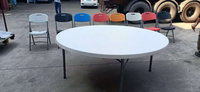 Tables de réception pliantes modernes en plastique pour la restauration commerciale, avec plateau en HDPE et structure en acier thermolaqué, mobilier d'extérieur pour hôtels.