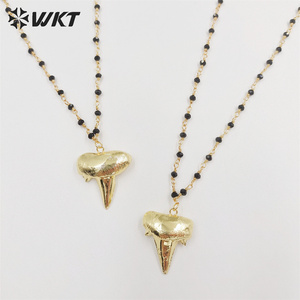 WT-N227 <span class=keywords><strong>collana</strong></span> <span class=keywords><strong>con</strong></span> denti di squalo naturale placcato oro 18 carati di moda all'ingrosso <span class=keywords><strong>con</strong></span> <span class=keywords><strong>collana</strong></span> di ossa di denti veri <span class=keywords><strong>con</strong></span> perline di <span class=keywords><strong>rosario</strong></span> nero - Product Image 4