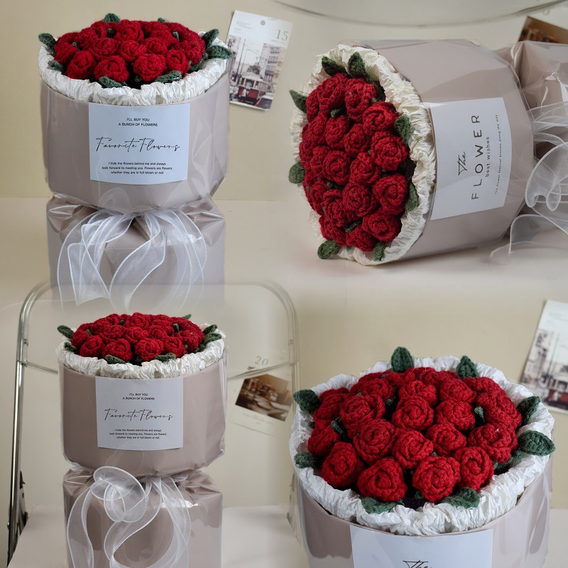 Rosa burbuja retro roja de múltiples cabezas