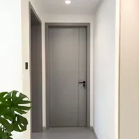 Porte écologique en bois massif moderne de haute qualité avec finition à transfert thermique pour hôtel, hôpital, école
