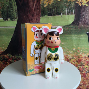 <span class=keywords><strong>Figurine</strong></span> Bearbrick 400%, 28CM Milk Girl & Trendy, Statue Bearbrick de <span class=keywords><strong>collection</strong></span>, Ornement - Product Image 5