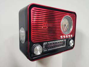 <span class=keywords><strong>Radio</strong></span>-réveil portable rétro AM FM SW 3 bandes <span class=keywords><strong>avec</strong></span> haut-parleur Bluetooth, lecteur de musique USB, <span class=keywords><strong>carte</strong></span> TF <span class=keywords><strong>SD</strong></span> - Product Image 2