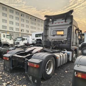 Camión Tractor de Servicio Pesado FAW JH6 4X2 Usado, con Más de 450 HP, para Transporte Minero en África - Product Image 2
