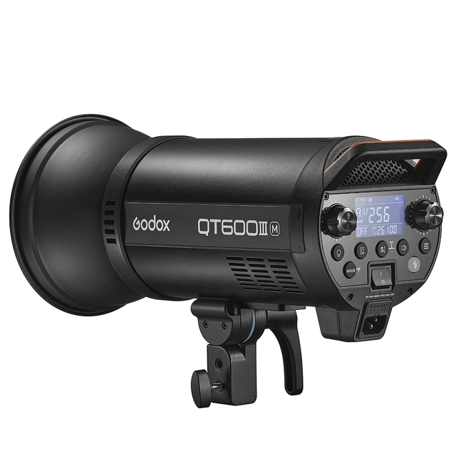 Godox QT600III 600W 1/8000s High-speed Sync Studio Flash Strobe Light Built-in 2.4G Wireless System 40W LED Modeling Bulb