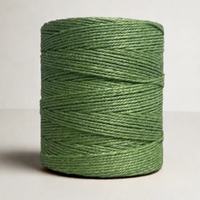 Fibre de sisal naturelle recyclable, procédé de filature à anneaux pour la fabrication de tapis, d'objets d'art et de jouets pour animaux de compagnie