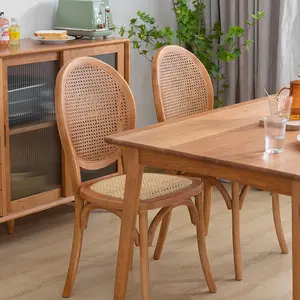 Kursi makan Nordic, desain Modern mewah ringan kayu Solid dengan bantal belakang rotan Retro sederhana santai Hotel kursi restoran