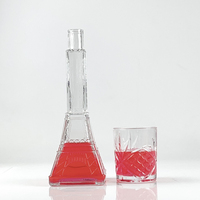 Bouteille de verre à liqueur vide transparente en forme de tour Eiffel au design unique pour la vodka, le whisky, le gin, les spiritueux avec bouchon