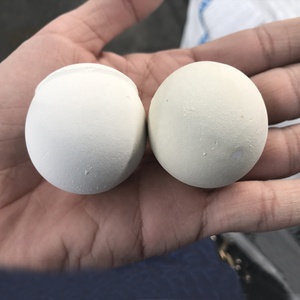 Abrasivo 65-70% de cerámica en Mill Blanco chino esférica de alta alúmina de cerámica bolas como de pelota - Product Image 4