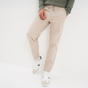 Pantalon de jogging droit en toile polaire pour homme Active Routine - Écologique, respirant, taille élastique, look décontracté et sportif pour le quotidien - Product Image 2