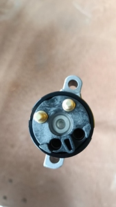 Injecteur de carburant CUM-MINS C4359204 pour pelle sur pneus - Product Image 3