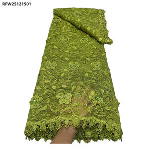 Tessuto in Pizzo <span class=keywords><strong>Guipure</strong></span> Bianco da Sposa all'Ingrosso, Tessuto in Pizzo a Rete 3D Nigeriano con Ricamo Floreale e Pietre - Product Image 4