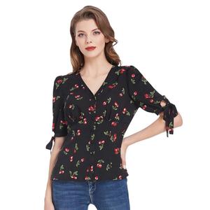 Top e Camicetta Vintage da <span class=keywords><strong>Donna</strong></span> Personalizzata con Maniche a Sbuffo, Scollo a V e Abbottonatura <span class=keywords><strong>in</strong></span> Chiffon e <span class=keywords><strong>Raso</strong></span> - Product Image 1
