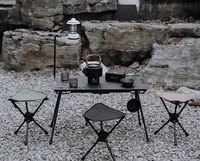 Tabouret pliant triangulaire ultra-léger et portable pour le camping, les loisirs, la pêche et les pique-niques transfrontaliers