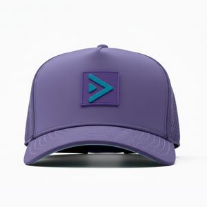 Gorra de Golf Personalizada OEM con Malla Perforada, Logotipo, 5 Paneles, Visera Ligeramente Curvada, Cierre a Presión, Parche de Goma Impermeable - Product Image 2