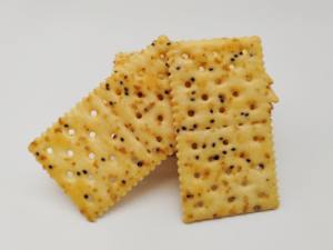 Premium Low-Salt Crispy Black <strong>Truffle</strong> Ham Soda Cracker Biscuits 20% Fat Box Bag Packaging for Unforgettable Snacking Experience - Product Image 3