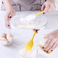 Spatule de grattoir en silicone haute température multifonctionnelle de grande taille pour la cuisine à domicile et la cuisson